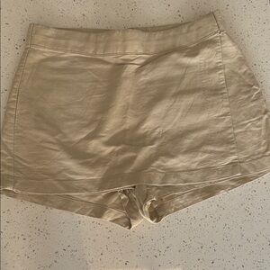 Women's khaki Skort Gap size 10